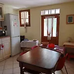 Avec Jardin Prive A 100mt Du Apartament Montreux