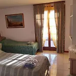 Avec Jardin Prive A 100mt Du Apartament