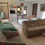 Apartament Avec Jardin Prive A 100mt Du *