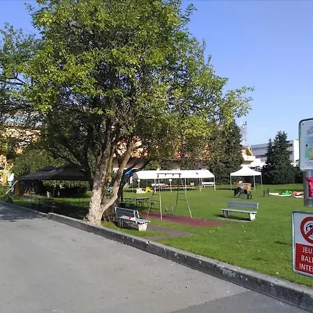 Avec Jardin Prive A 100mt Du Apartament Montreux