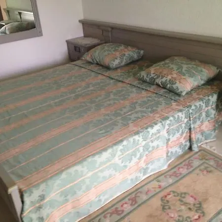 Avec Jardin Prive A 100mt Du * Montrö