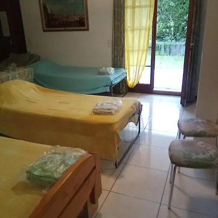 Avec Jardin Prive A 100mt Du Apartament