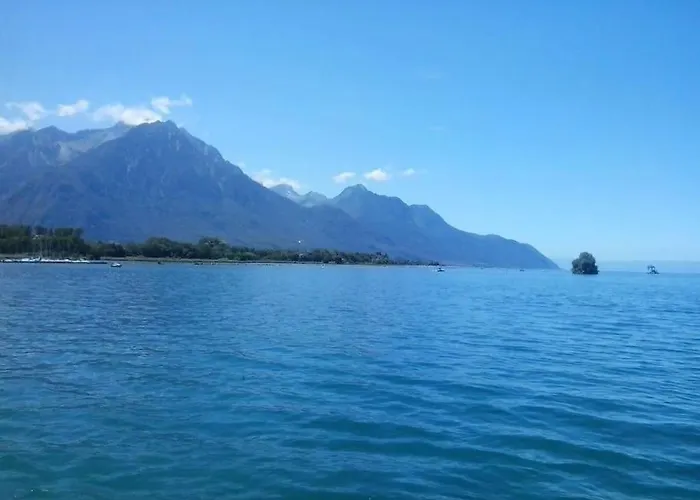 Apartment Avec Jardin Prive A 100mt Du Montreux