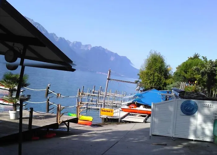 Avec Jardin Prive A 100mt Du Montreux