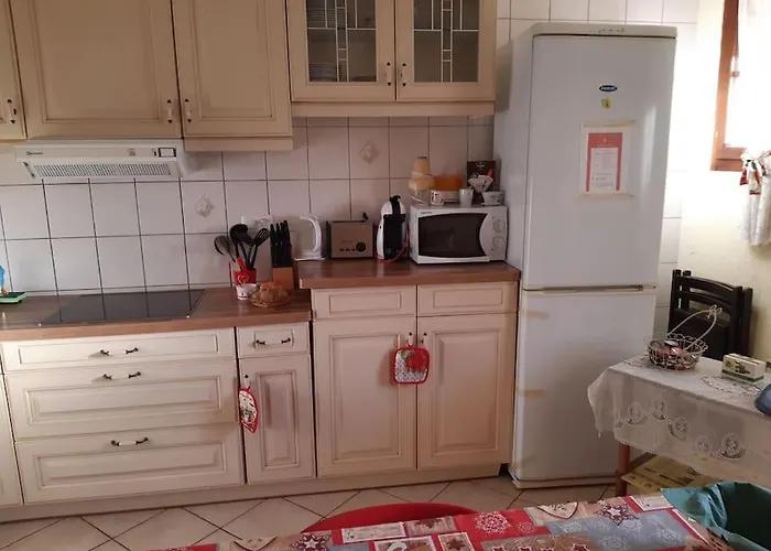 Apartment Avec Jardin Prive A 100mt Du *