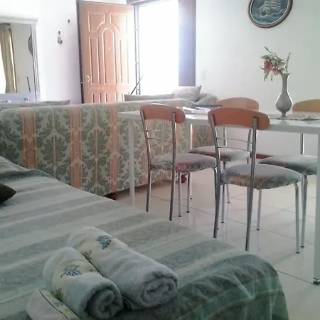 Avec Jardin Prive A 100mt Du Montreux