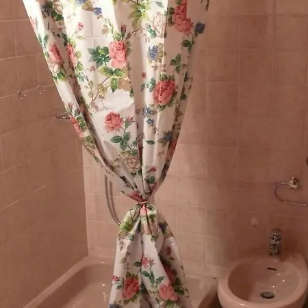 Avec Jardin Prive A 100mt Du Montreux