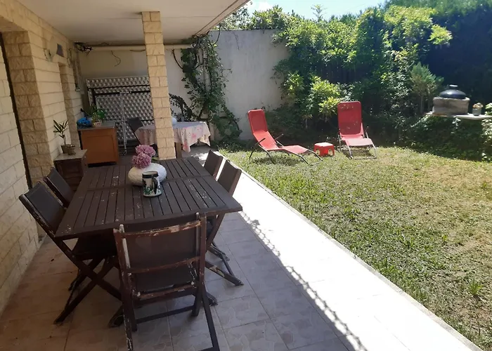 Avec Jardin Prive A 100mt Du 아파트